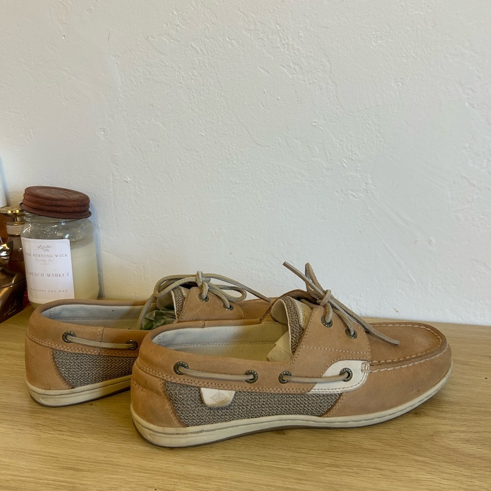 Sperry boat shoes